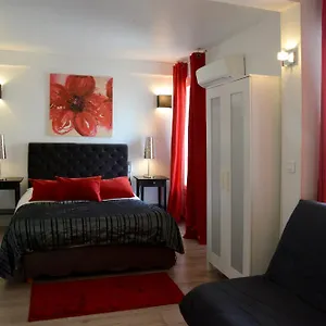 Le Mistral 2*, Marseille France