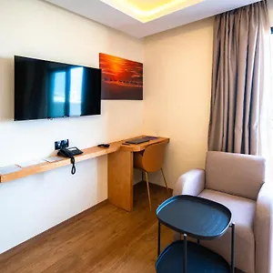 Unico Maarif *** Casablanca